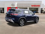 New 2025 Nissan Pathfinder Platinum image 3