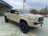 Used 2019 Toyota Tacoma TRD Sport image 4