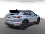 New 2025 Mitsubishi Outlander AWD image 3