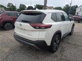Used 2023 Nissan Rogue SL w/ SL Premium Package image 3