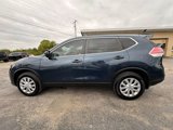 Used 2016 Nissan Rogue S image 3