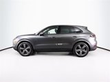 Used 2024 Porsche Cayenne image 2