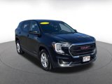 Used 2024 GMC Terrain SLE image 3