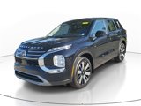 New 2025 Mitsubishi Outlander SE image 3