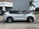 New 2025 Mitsubishi Outlander SEL image 3