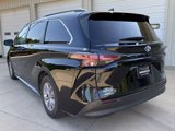 Used 2022 Toyota Sienna LE image 5