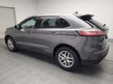Used 2024 Ford Edge SEL image 3