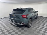 New 2025 Chevrolet Trax LT w/ Sunroof Package image 5
