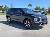 New 2025 Mitsubishi Outlander SE image 3