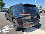 New 2025 Jeep Grand Cherokee Altitude image 5