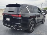 Used 2025 Lexus LX 600 F Sport image 4