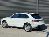 Certified 2025 Porsche Macan image 6