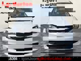Certified 2023 Chrysler Voyager LX image 2