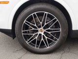 Used 2024 Porsche Cayenne image 5