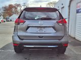 Used 2017 Nissan Rogue S image 4