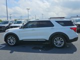 Certified 2022 Ford Explorer Limited w/ Equipment Group 301A image 4