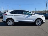 Used 2023 Ford Edge SEL image 2