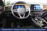 Used 2025 Volkswagen Atlas SE image 4