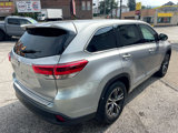 Used 2017 Toyota Highlander LE image 6