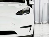 Used 2021 Tesla Model Y Long Range image 3