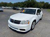 Used 2013 Dodge Avenger SE image 2