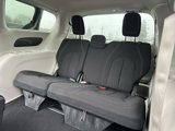 Used 2023 Chrysler Voyager LX image 5