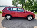 Used 2017 Nissan Rogue S image 6