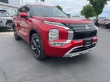 New 2025 Mitsubishi Outlander SEL image 3