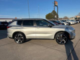 Used 2022 Mitsubishi Outlander SE image 6