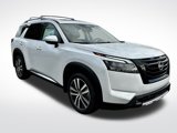New 2025 Nissan Pathfinder Platinum w/ Lighting Package (N92) image 2