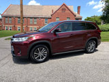 Used 2017 Toyota Highlander XLE image 4