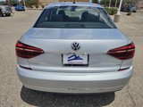 Used 2017 Volkswagen Passat 1.8T S image 4