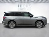 New 2025 INFINITI QX80 Sensory image 4
