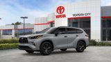 New 2025 Toyota Highlander XLE image 2