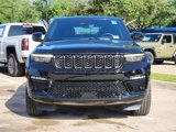 New 2025 Jeep Grand Cherokee Summit image 2