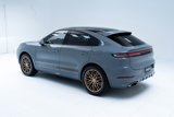 Certified 2025 Porsche Cayenne E-Hybrid Coupe image 3