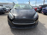 Used 2014 Ford Fiesta SE image 2