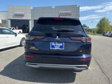 New 2025 Mitsubishi Outlander SE image 3