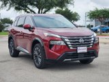 New 2025 Nissan Rogue Platinum w/ Tech Package image 2