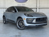 Used 2023 Porsche Macan Turbo image 2