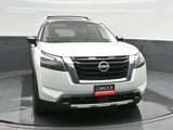 New 2025 Nissan Pathfinder Platinum image 5