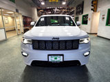 Used 2021 Jeep Grand Cherokee Laredo X image 3