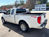 Used 2018 Nissan Frontier SV image 3