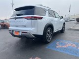 New 2025 Nissan Pathfinder Platinum w/ Cargo Package image 5