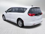 Used 2023 Chrysler Voyager LX image 5