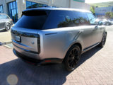Used 2023 Land Rover Range Rover SE image 2
