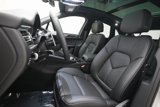 Used 2025 Porsche Macan image 5