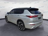 Used 2024 Mitsubishi Outlander SEL image 3