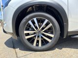 New 2025 Nissan Pathfinder Platinum image 3