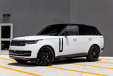 Used 2024 Land Rover Range Rover SE image 2